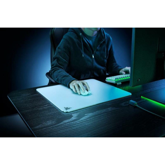 Ігрова поверхня Razer Atlas Speed/Control White (RZ02-04890200-R3M1)