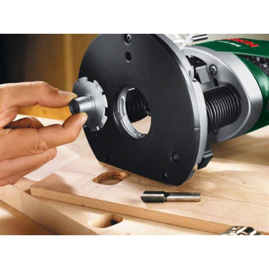 Фрезер Bosch POF 1400 (060326C801)