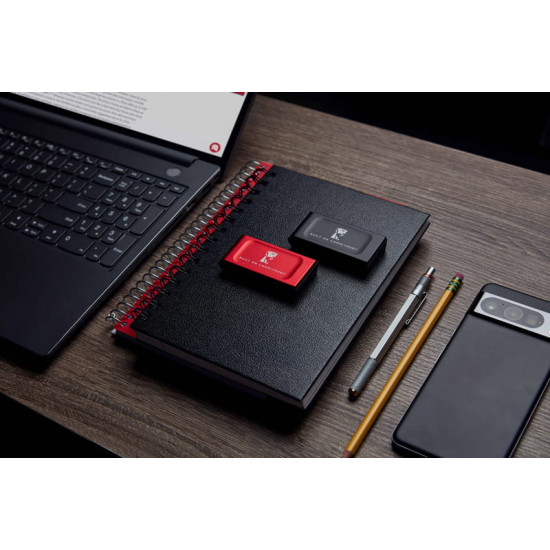 Накопичувач зовнішній SSD Portable 1ТB Kingston SXS1000 BoC Red (SXS1000R/1000GA)