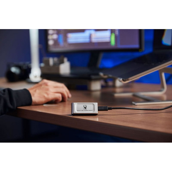 Накопичувач зовнішній SSD Portable 2ТB Kingston XS2000 BoC Silver (SXS2000/2000GA)