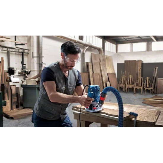 Фрезер Bosch Professional GOF 130 (0.601.6B7.000)